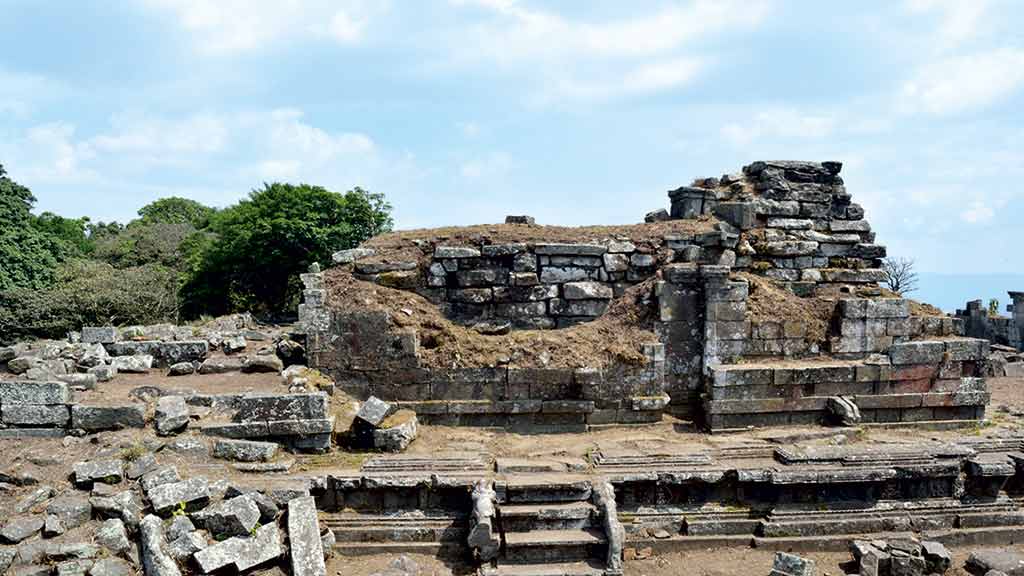 Ancient Pandyan-style stone temple of Kannaki at Mangaladevi
